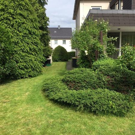 Entire House, Quiet City Location, Garden, Parking Билефелд Екстериор снимка