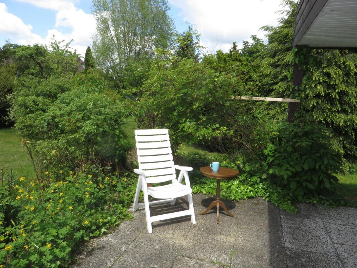 Entire House, Quiet City Location, Garden, Parking Билефелд Екстериор снимка
