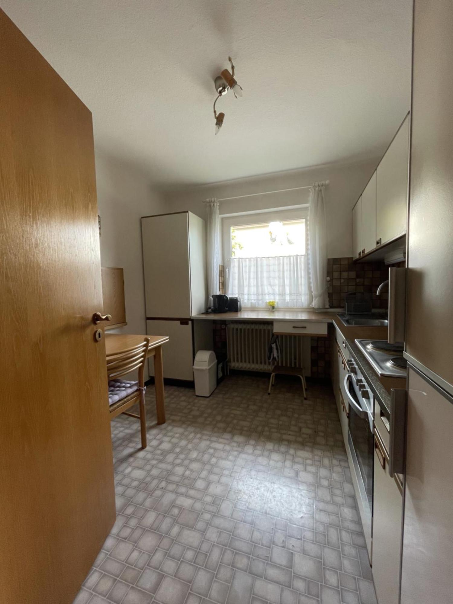 Entire House, Quiet City Location, Garden, Parking Билефелд Екстериор снимка
